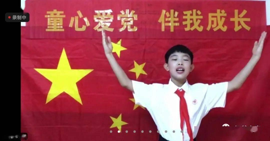 职场女性早点生孩子比较好还是晚一点比较好？游戏画面