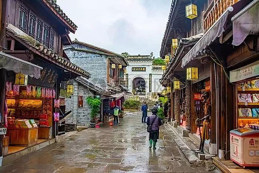 浪漫的雨季