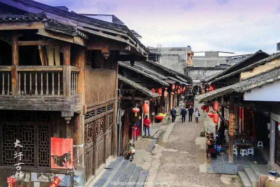 贪玩蓝月